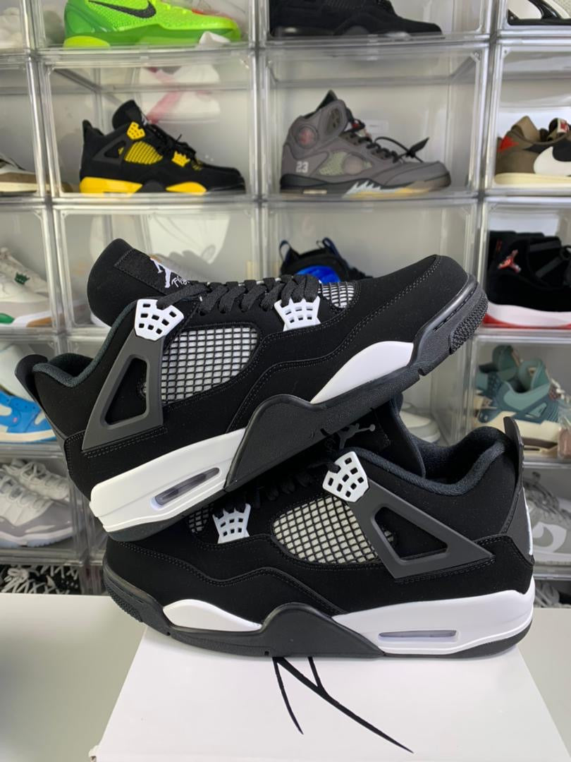 Jordan Retro 4